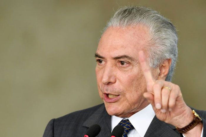 Investigadores veem 'desespero' de Michel Temer em carta a Janot