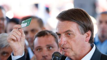 Bolsonaro diz que busca parceria internacional para gestão da Amazônia