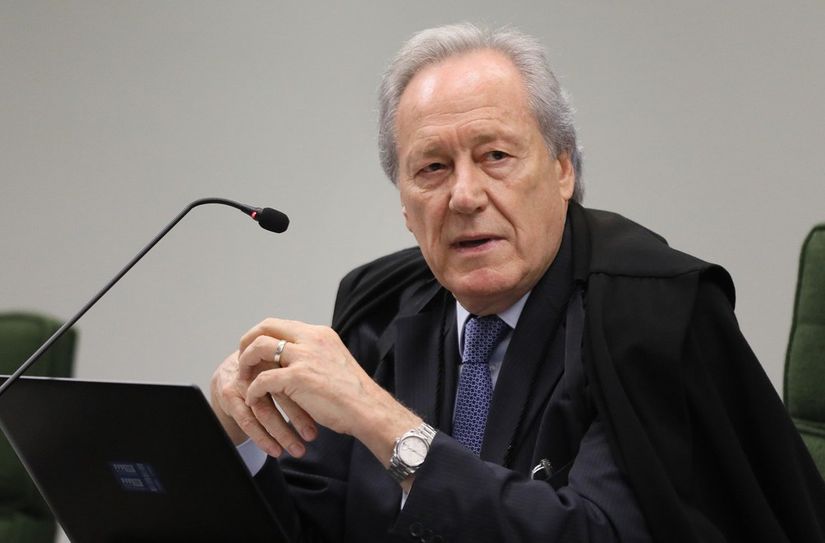 Lewandowski rejeita ação que buscava suspender decisão de Toffoli sobre dados do Coaf