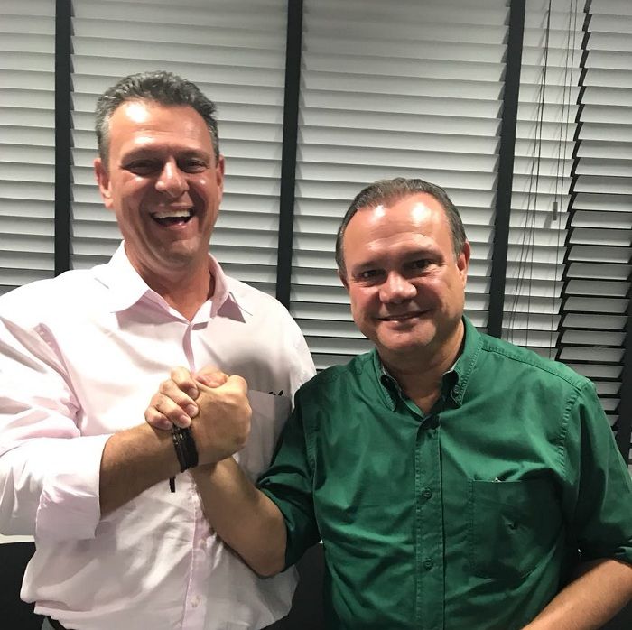 Rebelados de Taques, Fávaro e PSD colam em candidatura de W.F