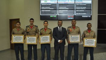 Militares do Corpo de Bombeiros são homenageados na Câmara Municipal