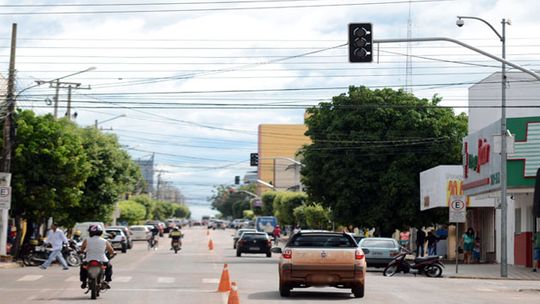 Câmara convoca secretário de Trânsito para explicar problemas nos semáforos de Rondonópolis 