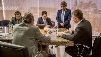 Governo trata de projeto de construção de termelétrica e linha de transmissão para MT