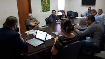 Observatório acompanha trabalhos administrativos da Câmara