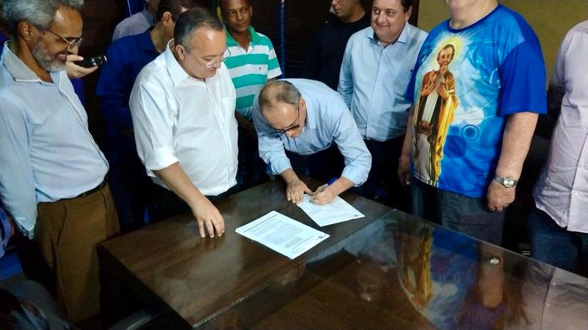 Durante visita em Rondonópolis, Pedro Taques fala de obras na W11 e Rio Branco
