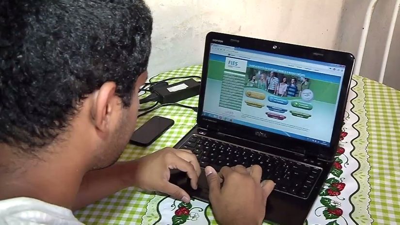 Estudantes podem concorrer a partir de hoje a vagas não preenchidas do Fies