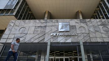 Petrobras aprova mecanismo que permite alterar frequência de reajustes no diesel