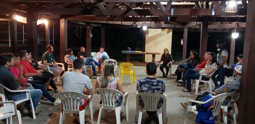 Vale do Arinos entra na 'onda roxa' e fecha com Janaina Riva para estadual