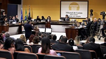 Multas e restituições determinadas pelo TCE somaram R$ 18 milhões em 2017