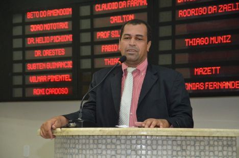 Vereador acumula Indicações, mas lamenta briga com secretariado de Pátio
