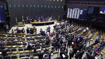 Câmara aprova projeto que torna crime provocar rompimento de barragem por negligência