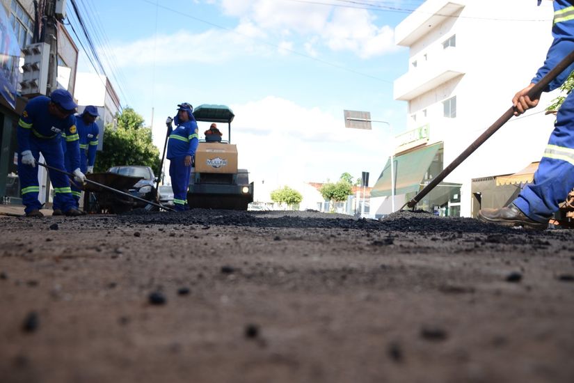Obras de pavimentação no centro de Rondonópolis têm que ser feitas de dia