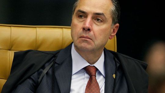 Barroso restabelece indulto natalino, mas sem perdão para colarinho branco