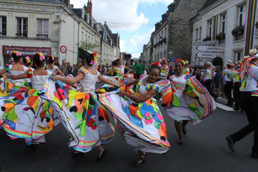 Grupo Flor Ribeirinha apresenta no Festival de Montoire na França