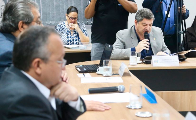 Poderes firmam TAC para pagamento de duodécimo atrasado