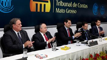 Nova Mesa Diretora do TCE de MT toma posse 