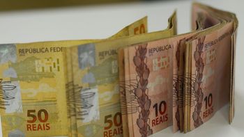 Salário mínimo será de R$ 1.039 em 2020