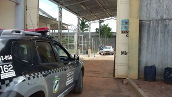 Detentos serram grandes para fuga, mas são surpreendidos pelos agentes 