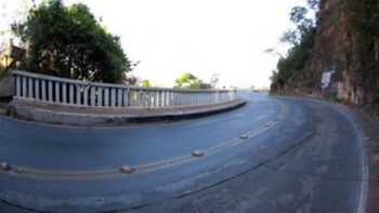 Vereadores tentam mudar nome do “Portão do Inferno” para “Portão do Paraíso” 