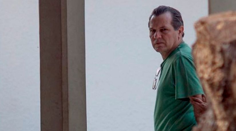 Ex- governador depois de “quebrar” Estado, agora estoura cotovelo