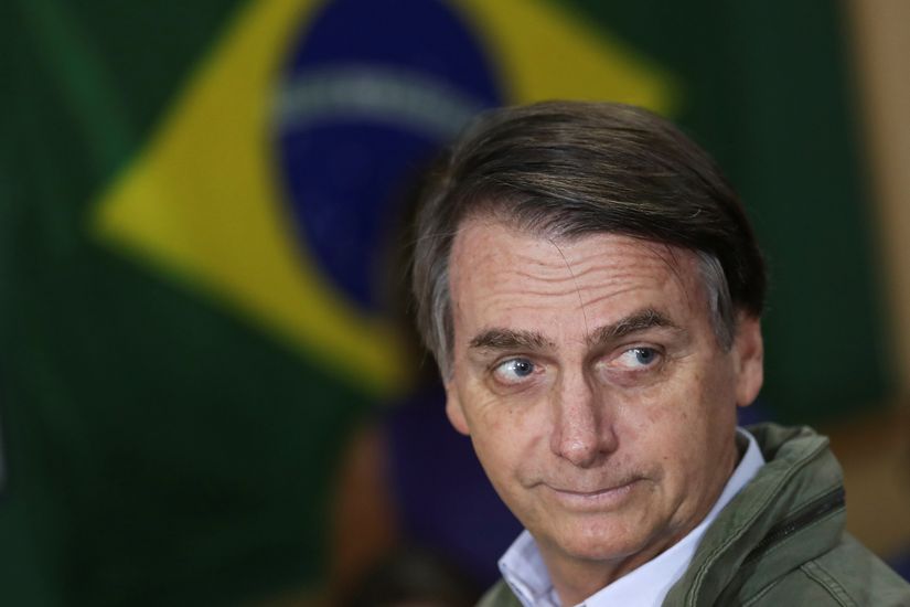 Bolsonaro faz reunião de trabalho no Rio para definir transição