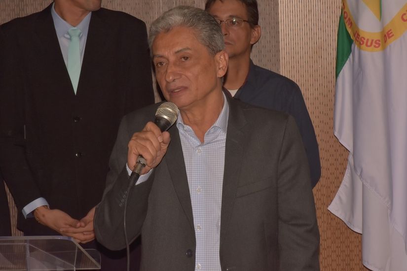 Neurilan Fraga é reeleito e comandará entidade próximo biênio