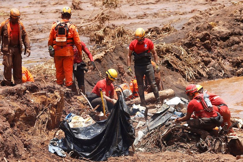 Vale divulga lista com nomes de 114 mortos identificados em Brumadinho