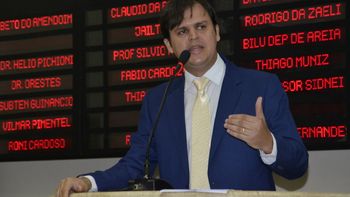Vereador Thiago Silva solicita relatórios de dívidas do município  