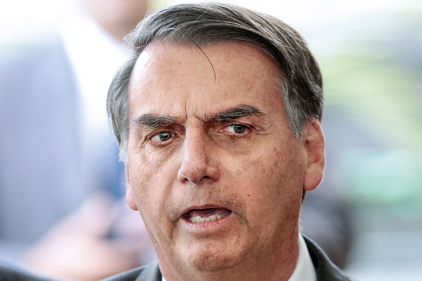 Em Davos, Bolsonaro diz que vai buscar investimentos para o Brasil 
