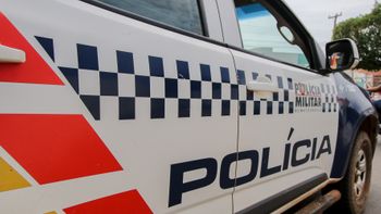 Homem é assassinado a facadas e casal de suspeitos é preso pela PM 