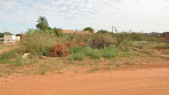Fiscalização já notificou 1.430 donos de terrenos sujos para garantir limpeza da cidade