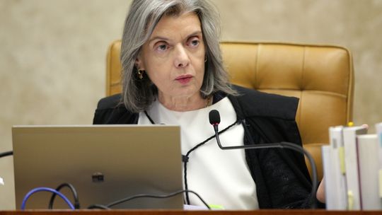 Cármen Lúcia nega dois habeas corpus em favor de Lula