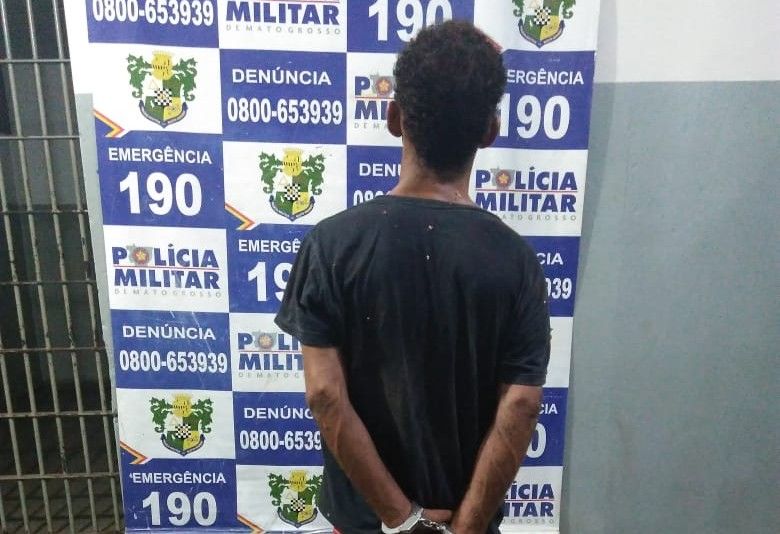 Denúncia anônima leva a PM frustra um roubo a residência e prender um suspeito 