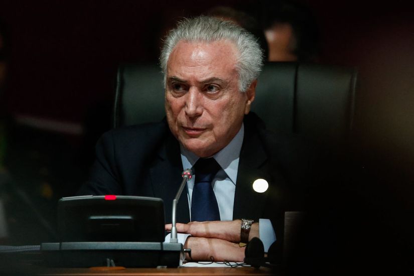 Governo publicará MP para adiar reajuste de servidores para 2020