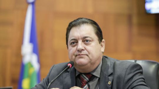 Rezende enumera projetos e indicações apresentados na ALMT em 2017/2018