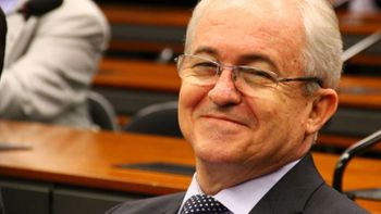 Sachetti vai para o PRB