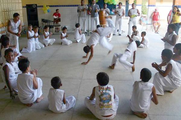 Secretaria de Esportes abre inscrições para capoeira, muay thai e rugby