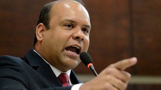Thiago Muniz afina ainda mais discurso anti-Pátio na Câmara