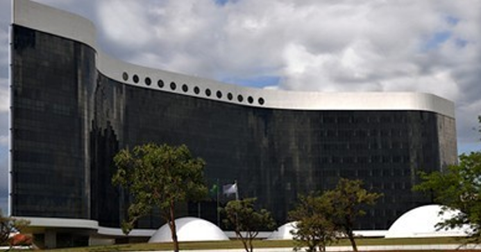 Juiz eleitoral deve priorizar análise de possíveis irregularidades em campanha