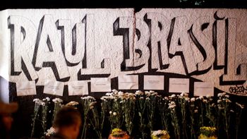 Após atentado, escola é reaberta para planejar acolhimento de alunos