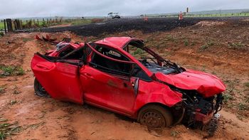 Universitário morre e três ficam feridos após veículo capotar na BR-158