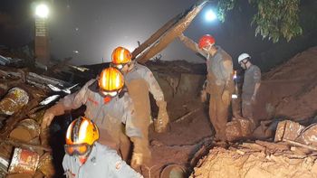 Deslizamento de terra deixa quatro mortos em Campos do Jordão