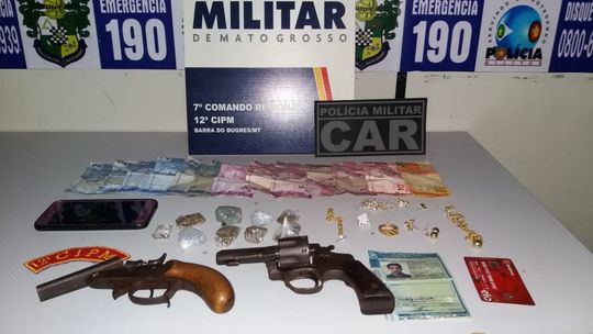 PM prende traficante que alugava armas para execução de crimes em MT 