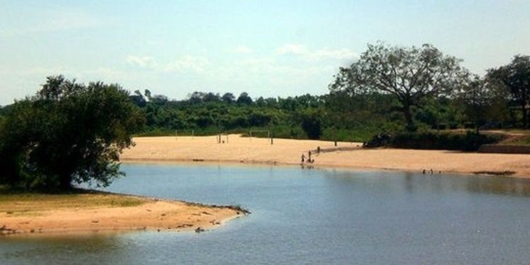 Duas prainhas de Cáceres oferecem risco à saúde diz Sema