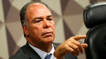 Nada está descartado, diz líder do governo sobre volta da CPMF