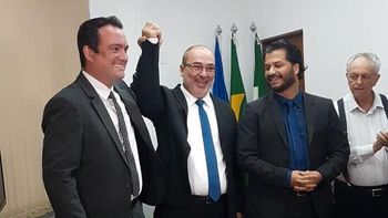 Prefeito e vice de Primavera são empossados em caráter definitivo