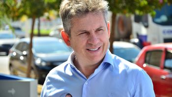 Mauro Mendes analisa palanque de Pátio pró Taques e reduto de W.F.; Fávaro mira Sachetti