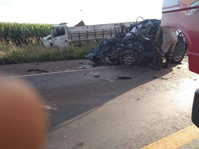 Servidora de MT e suas duas filhas morrem em grave acidente na BR-364 em Goiás 