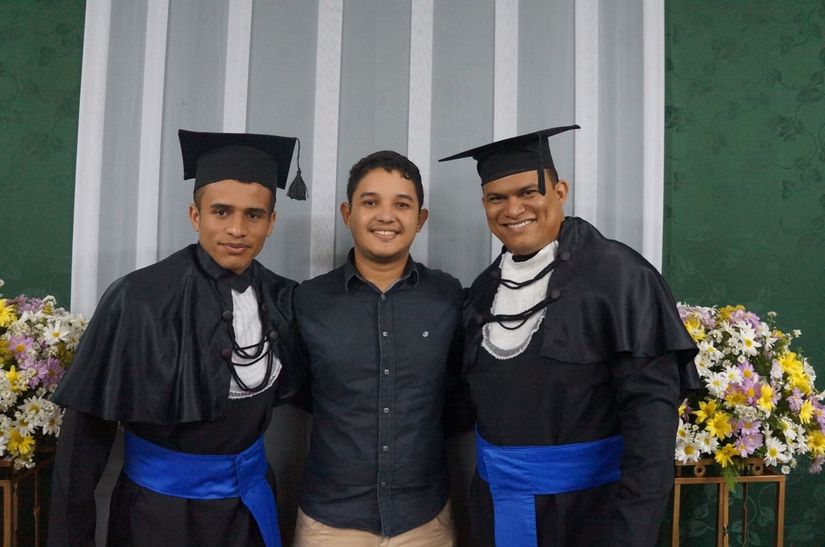 Alunos de Rondonópolis ganham prêmio de melhor desenvolvimento de software