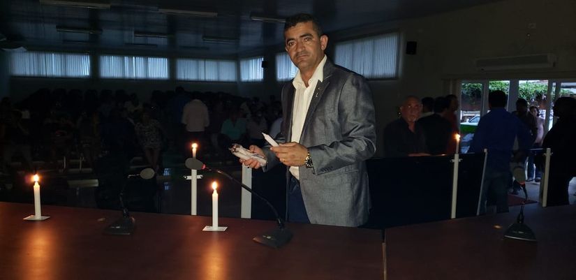 Audiência Pública para debater a CPI da Energisa acontece à luz de velas